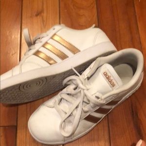 Rose gold size 2 1/2 adidas